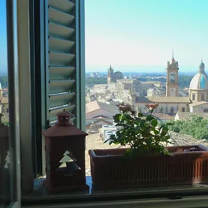 Casa Tipica Siciliana Patronale Tremetrisoprailcielo Con Vista, Colazione Interna In Terrazzo Panoramico Couette-café